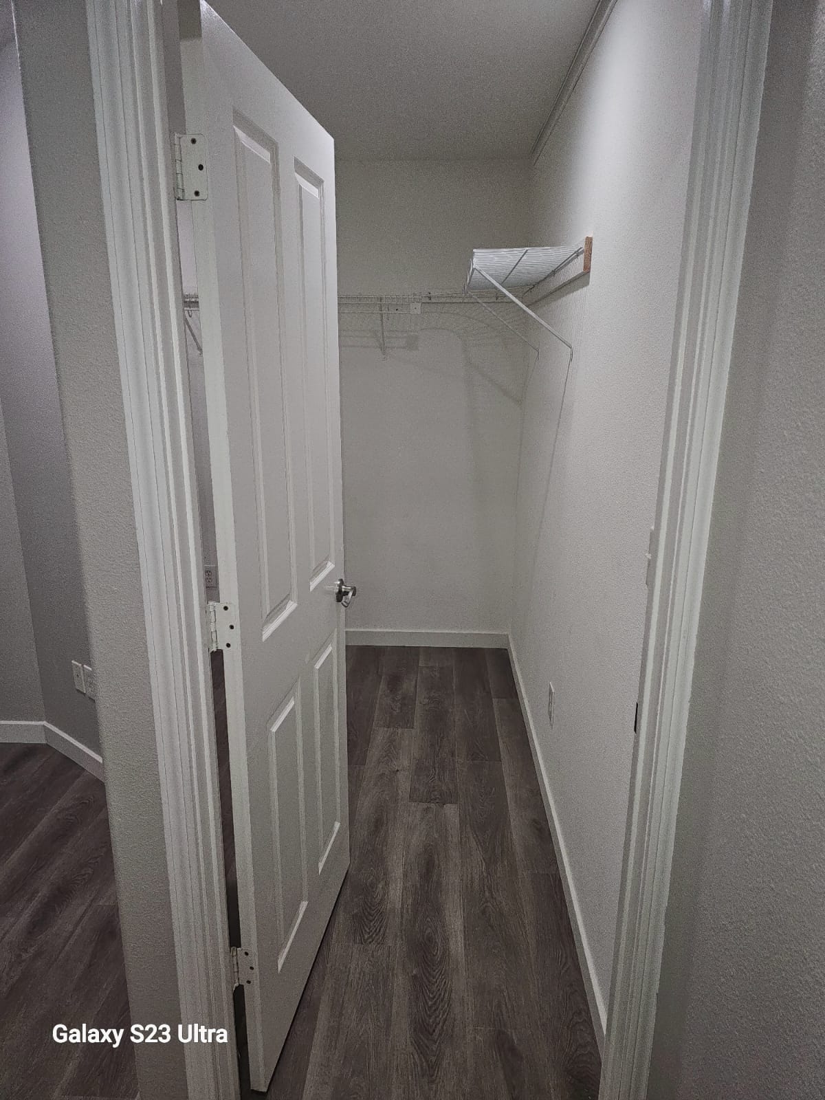 Detailed view of floor texture and quality installation
